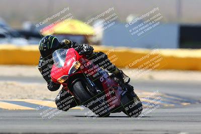 media/Mar-28-2022-Superbike Trackdays (Mon) [[b8603d0f67]]/Novice Group (1130am-12pm)/Turn 2/